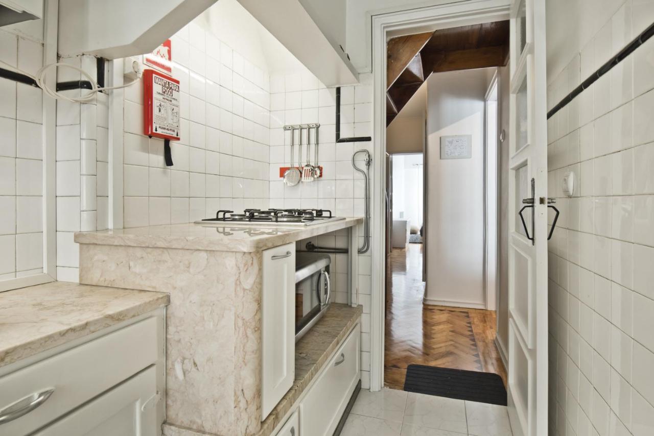 Bmyguest Arroios Central Apartment Lisbon Luaran gambar